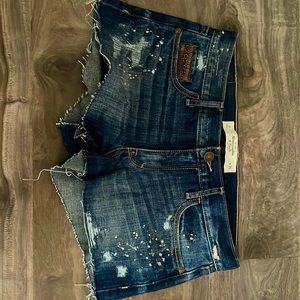 Abercrombie & Fitch shorts. Size 25W